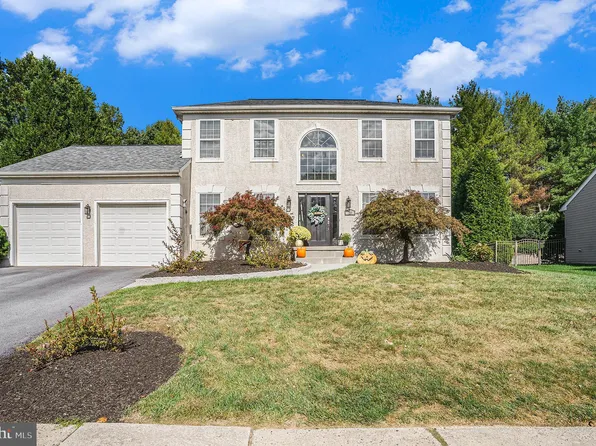 23 Ironwood Dr, Collegeville, PA 19426