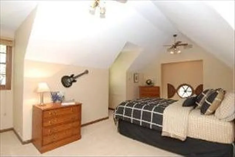 Thumbnail 12