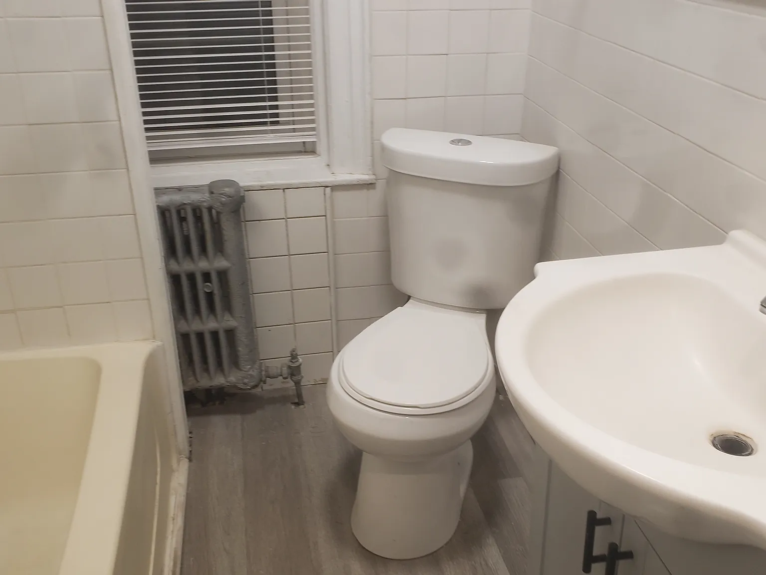 2 bed, 900 sqft, $1,250 — Photo 4