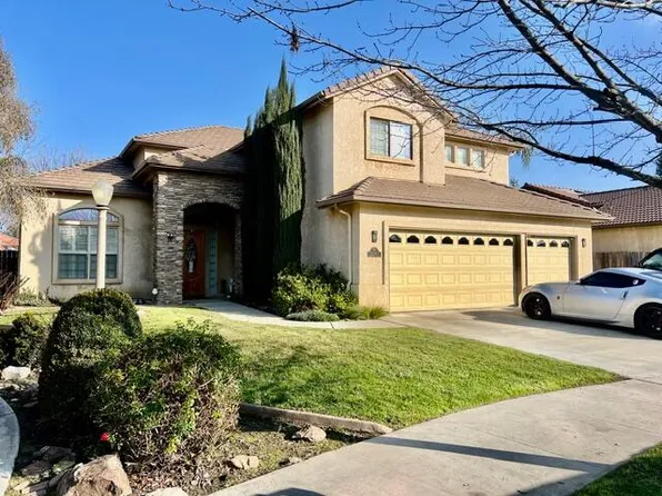 3242 W Oakridge Avenue W, Visalia, CA 93291