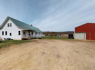 N35684 Weverstad Rd, Blair, WI 54616