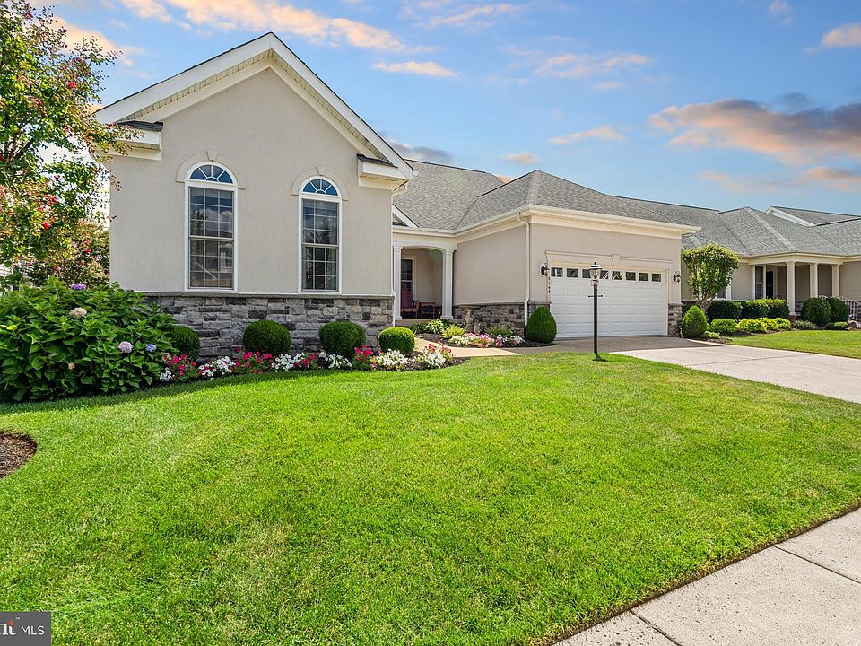 1st image of 6143 Ferrier Ct