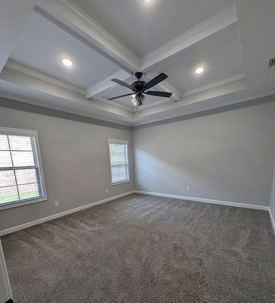 4 bed, 2.5 bath, 2041 sqft, $2,200 — Photo 4