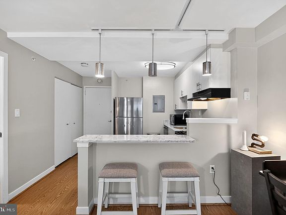 5th image of 1101 3rd St SW APT 111