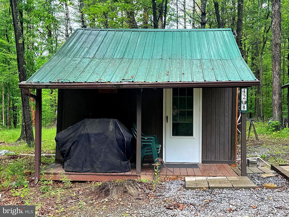 1st image of 3668 Lake Ferndale Dr