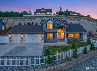 1255 Wheatridge Dr, East Wenatchee, WA 98802