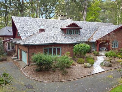 17 Deerhill Dr, Ho Ho Kus, NJ, 07423