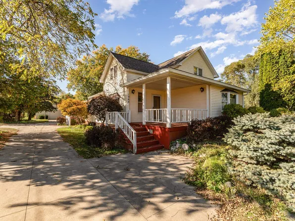 1064 S Mackinaw Rd, Kawkawlin, MI 48631