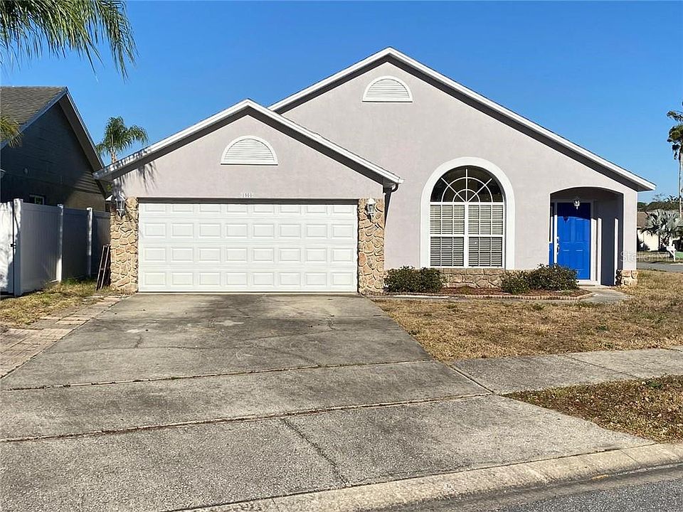 1st image of 1000 Pond Apple Ct