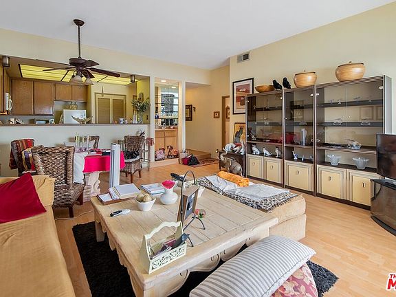 3rd image of 12720 Venice Blvd APT 202