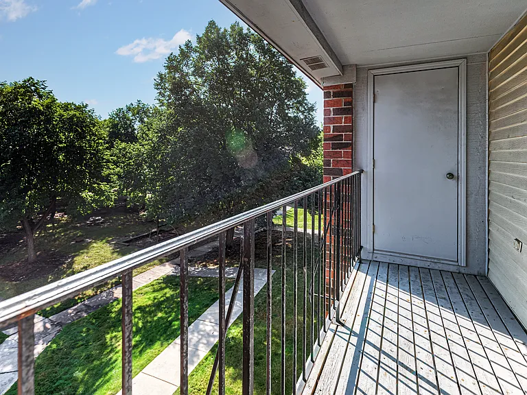 Regency Place Apartments — Photo 47
