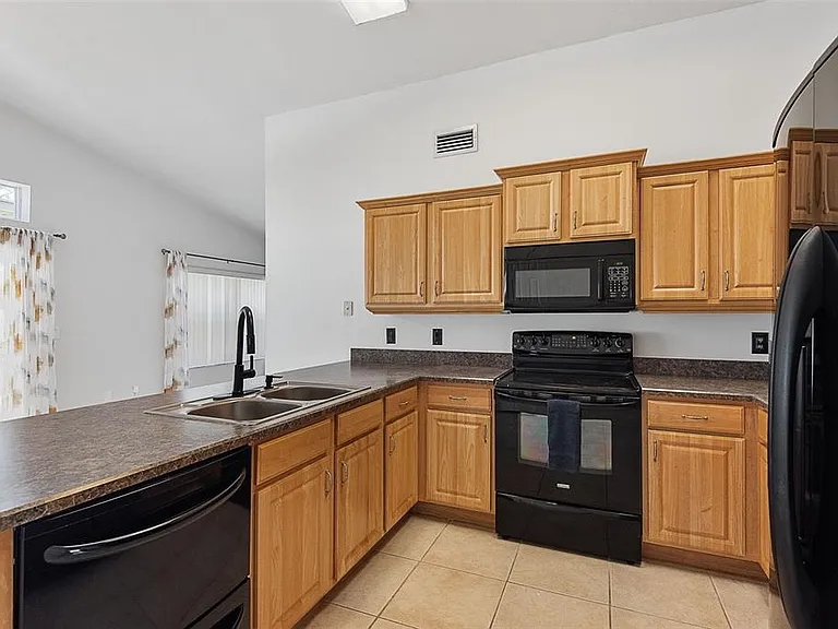113 Whippoorwill Dr — Photo 19