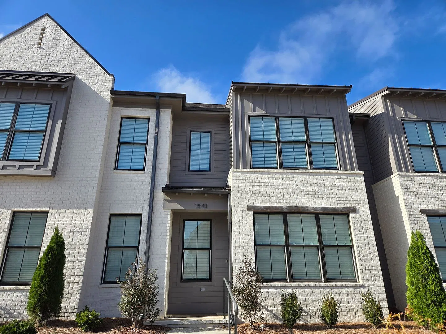 3bd/3.5ba For Rent In The Reserve — Photo 1