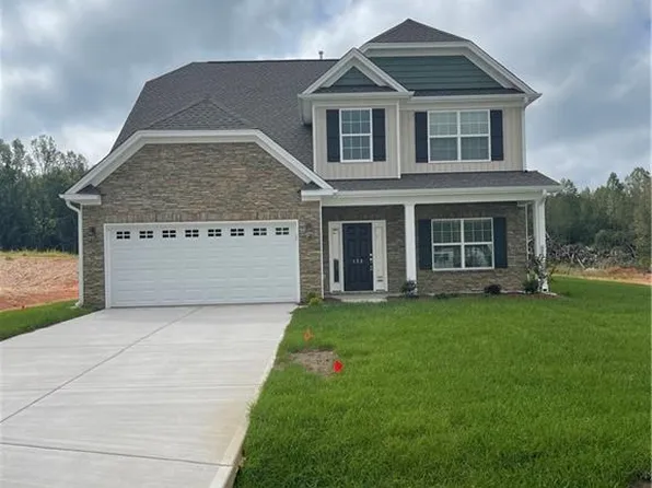 122 Tabby Ct #61, Lexington, NC 27295