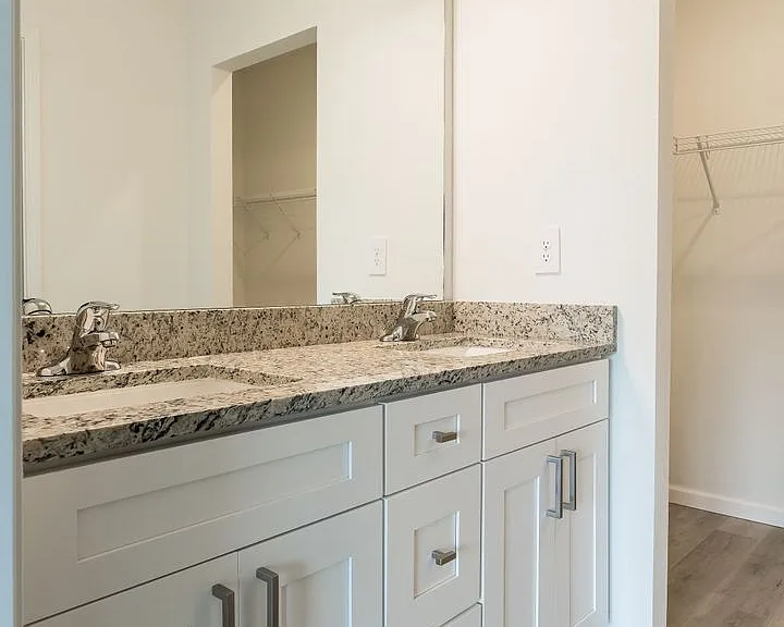 5347 Vista Lago Dr — Photo 15