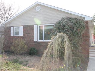 217 School Ln, Rio Grande, NJ 08242