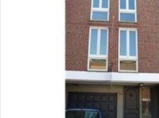 504 Addison St, Philadelphia, PA 19147