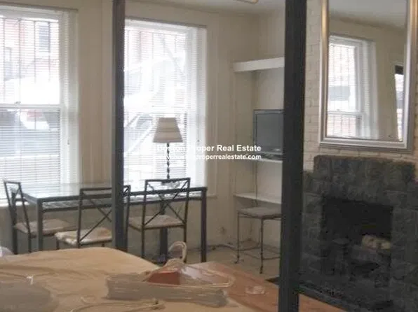 323 Beacon St, Boston, MA