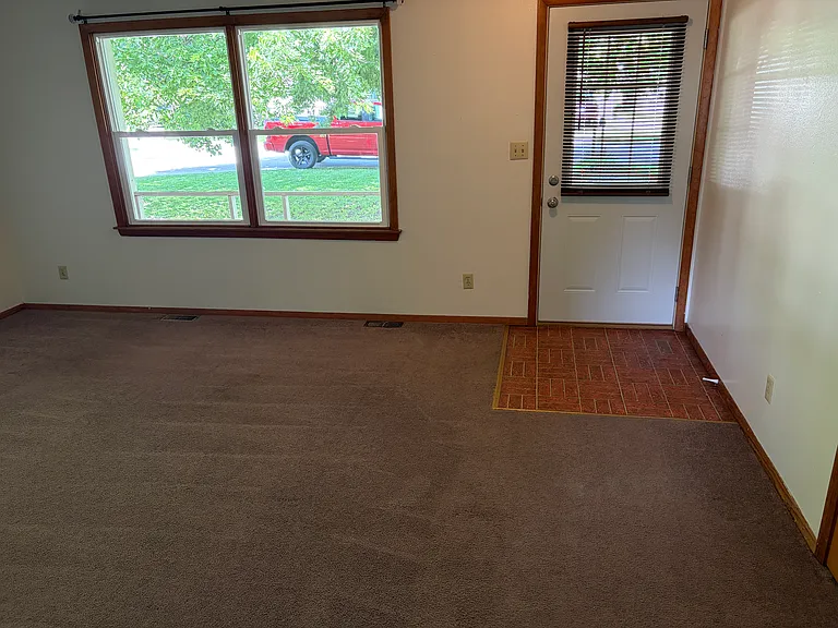 5 Glendale Dr #A — Photo 6