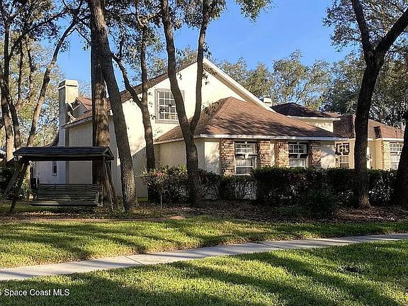 5th image of 2560 Regal River Rd