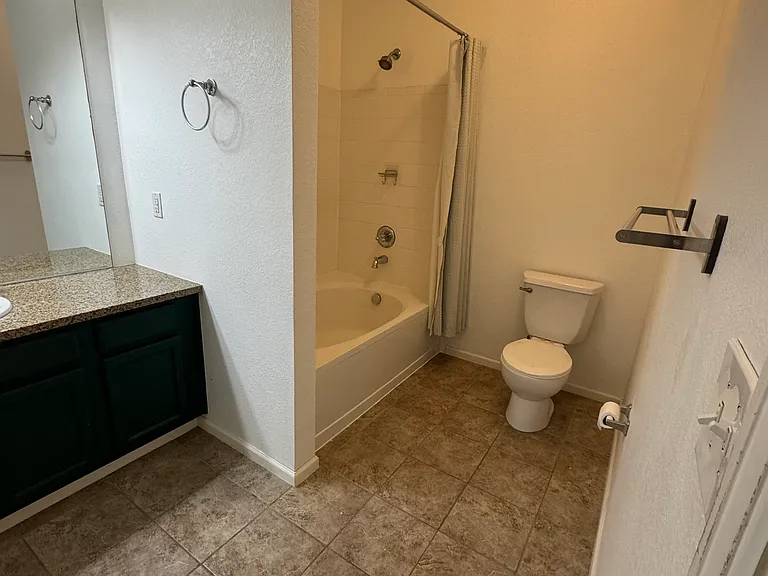 2900 Blue Sky Cir #5-203 — Photo 14