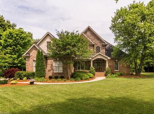 1404 Lennox Woods Dr, Summerfield, NC 27358