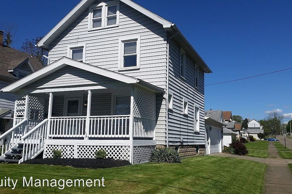 1st image of 701 N Saint Clair St