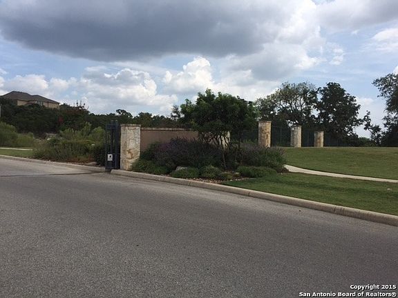 2nd image of 27418 Dana Creek Dr