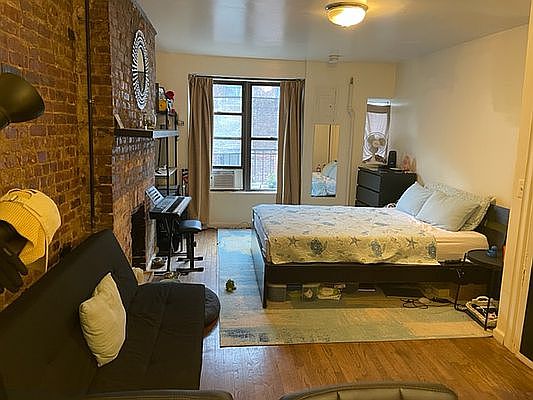 1st image of 534 W 46th St #5S