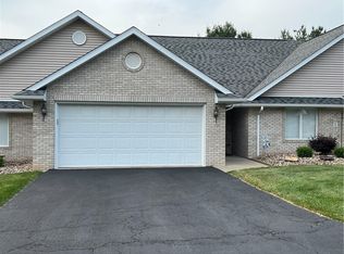 155 Nesbit St, New Castle, PA 16102