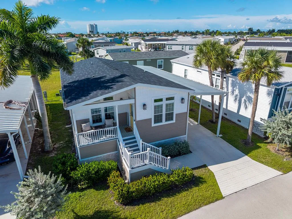 11549 Palm Dr — Photo 4