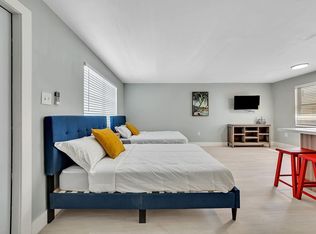 318 Walnut St #ID1239367P, Hollywood, FL 33019