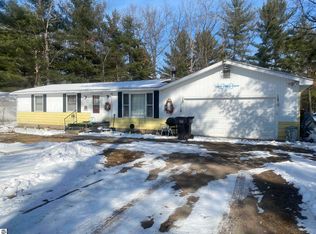 3838 Rosemary Ln, Glennie, MI 48737