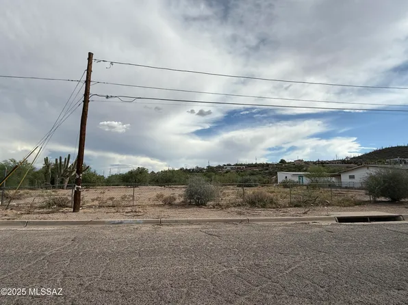 3902 S Mission Rd #1, Tucson, AZ 85746