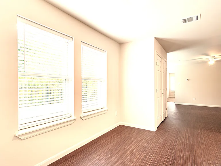 3516 Milan St — Photo 7