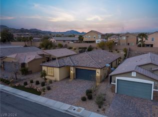 2082 Hunt Woods Ct, Laughlin, NV 89029