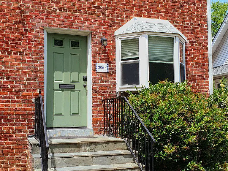 306 E Del Ray Ave #1/2 — Photo 1