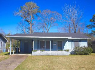 5440 Spencer Dr, Beaumont, TX 77708