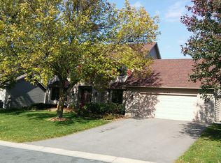 4730 Hazeltine Ln, Eagan, MN 55123