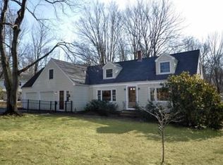 242 Grove St, Lexington, MA 02420