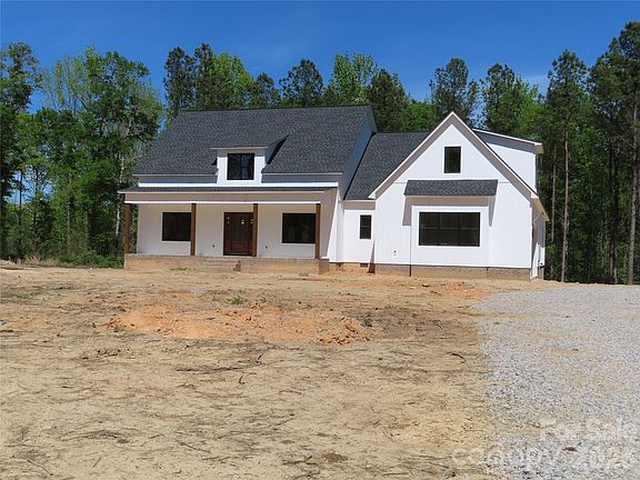 2nd image of 3760 Winter Rd