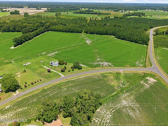 2nd image of 1175 Laurie Ellis Road