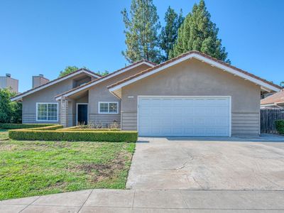 2232 Menlo Ave, Clovis, CA, 93611
