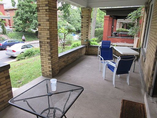 4th image of 53 E Northwood Ave