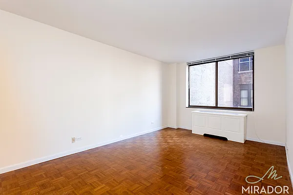 Rented by Mirador Real Estate | media 4