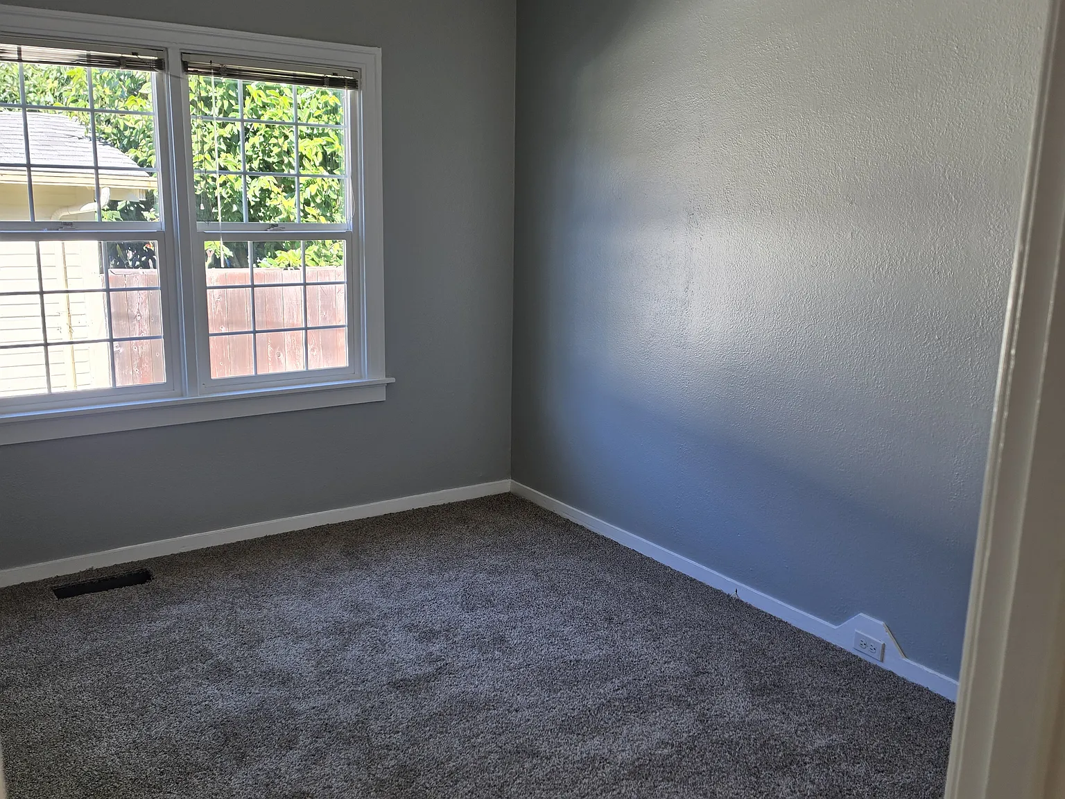 3 bed, 1370 sqft, $3,400 — Photo 4