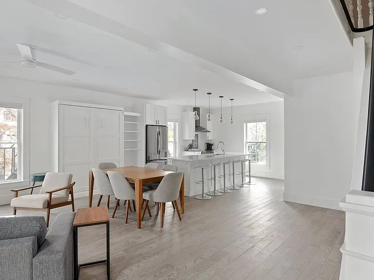 33 Pitt St #4 — Photo 15