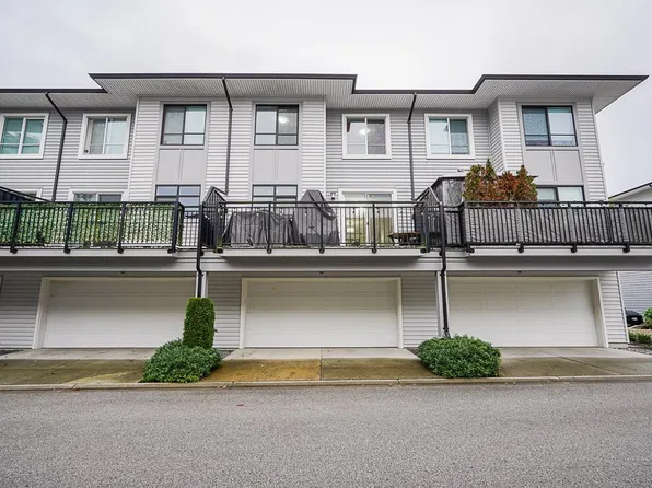 18505 Laurensen Pl #802, Surrey, BC V4N 6R7