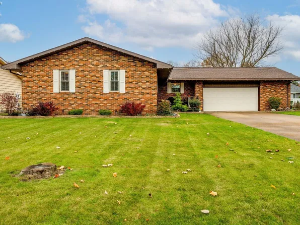 904 Jackson Dr, Pt Clinton, OH 43452