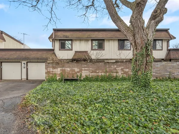 9956 Johnnycake Ridge Rd APT B5, Painesville, OH 44077